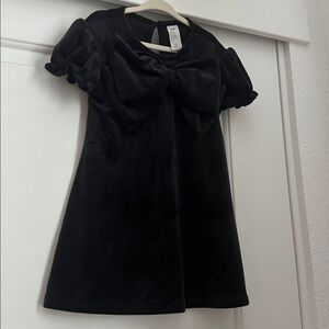 🤍 H&M Kids Black Velvet Dress w/ Bow Detail